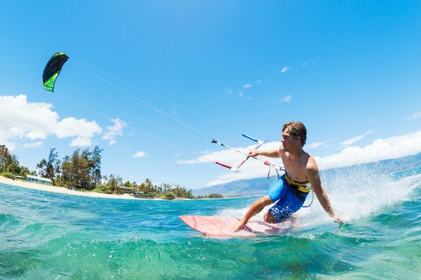Quels sont les meilleurs spots de kitesurf dans les Caraïbes ?